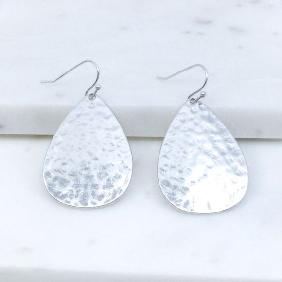 Southern Seoul Jewelry - RESTOCKED! Hammered Silver drop earrings